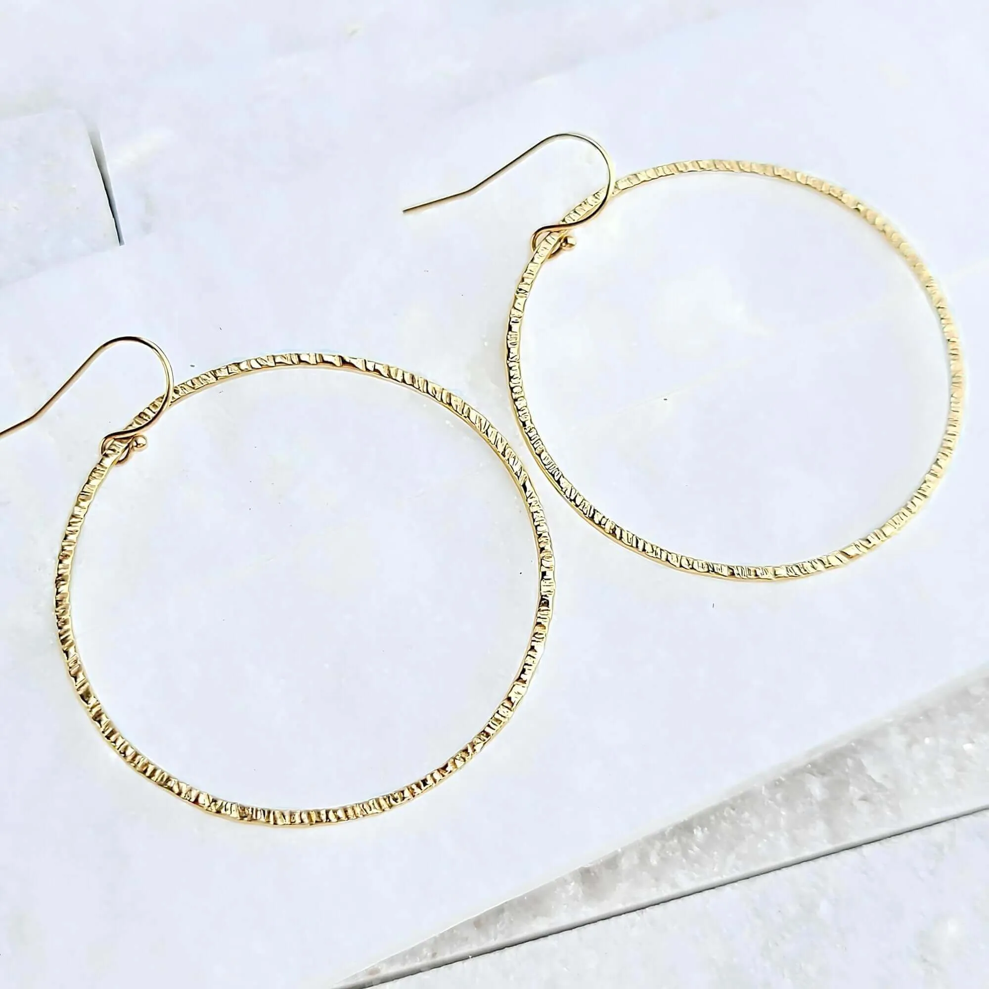 14K Textured Hoop Earrings in Yellow Gold