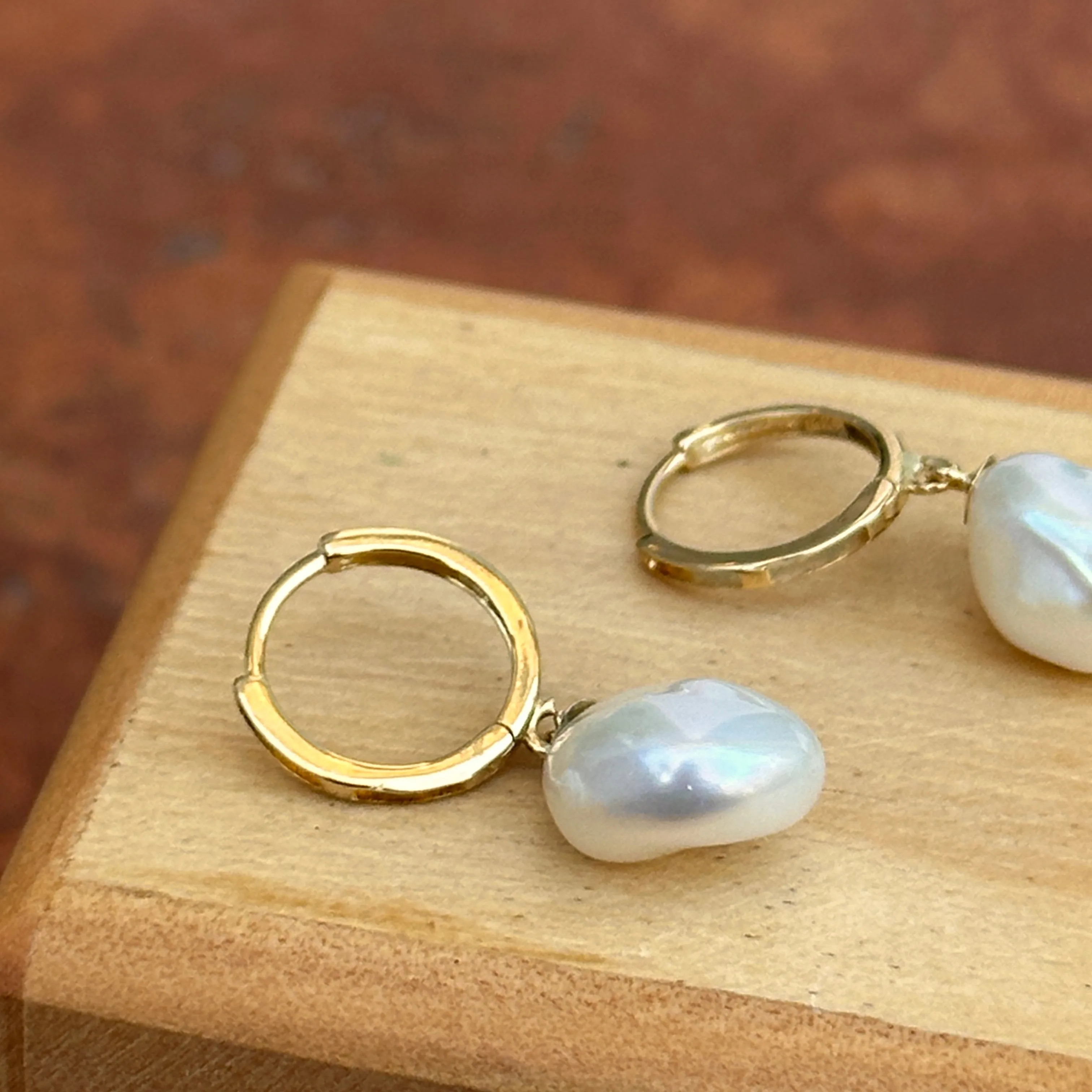 14KT Yellow Gold Cultured Keshi Pearl Huggie Hoop Earrings