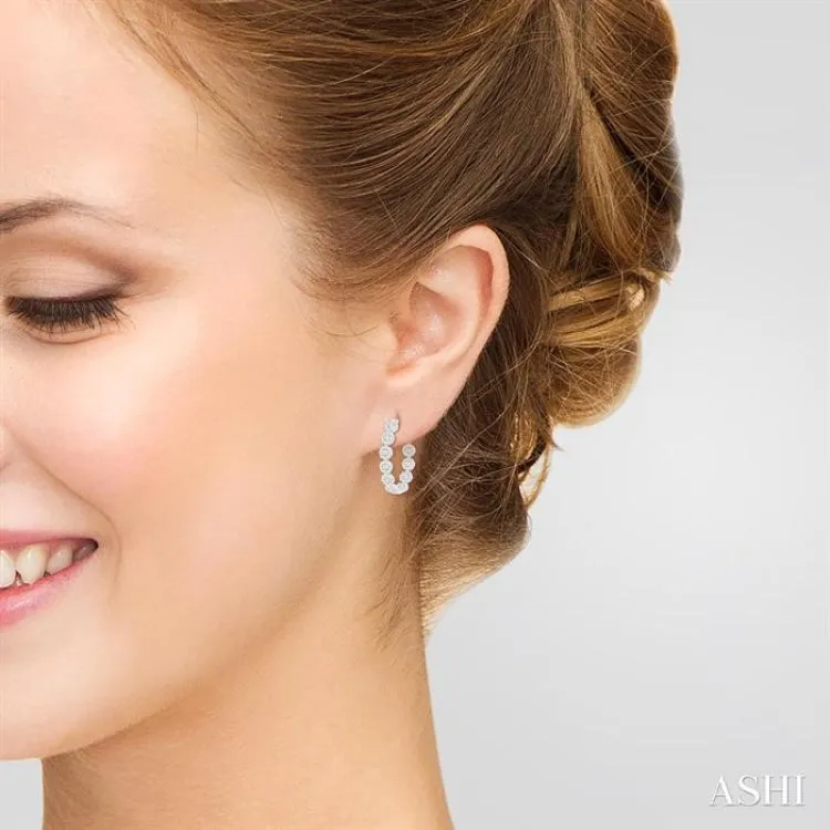 3 ctw Circular Link Lovebright In-Out Round Cut Diamond Hoop Earring in 14K White Gold