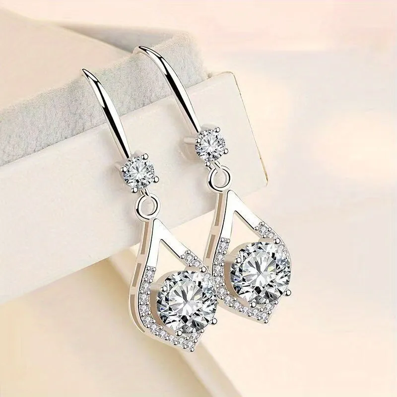 925 Sterling Silvery 1 Carat *2/ 2 Carat *2 Moissanite Drop Shaped Pendant Earrings Europe