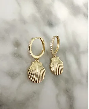 Alexandra Gioia Seashell Huggies