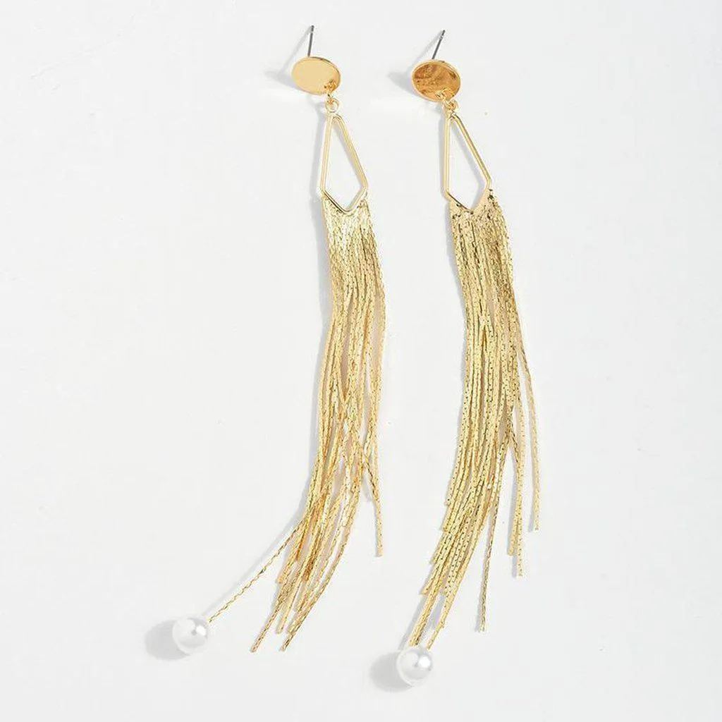Anuket Pearl Earrings
