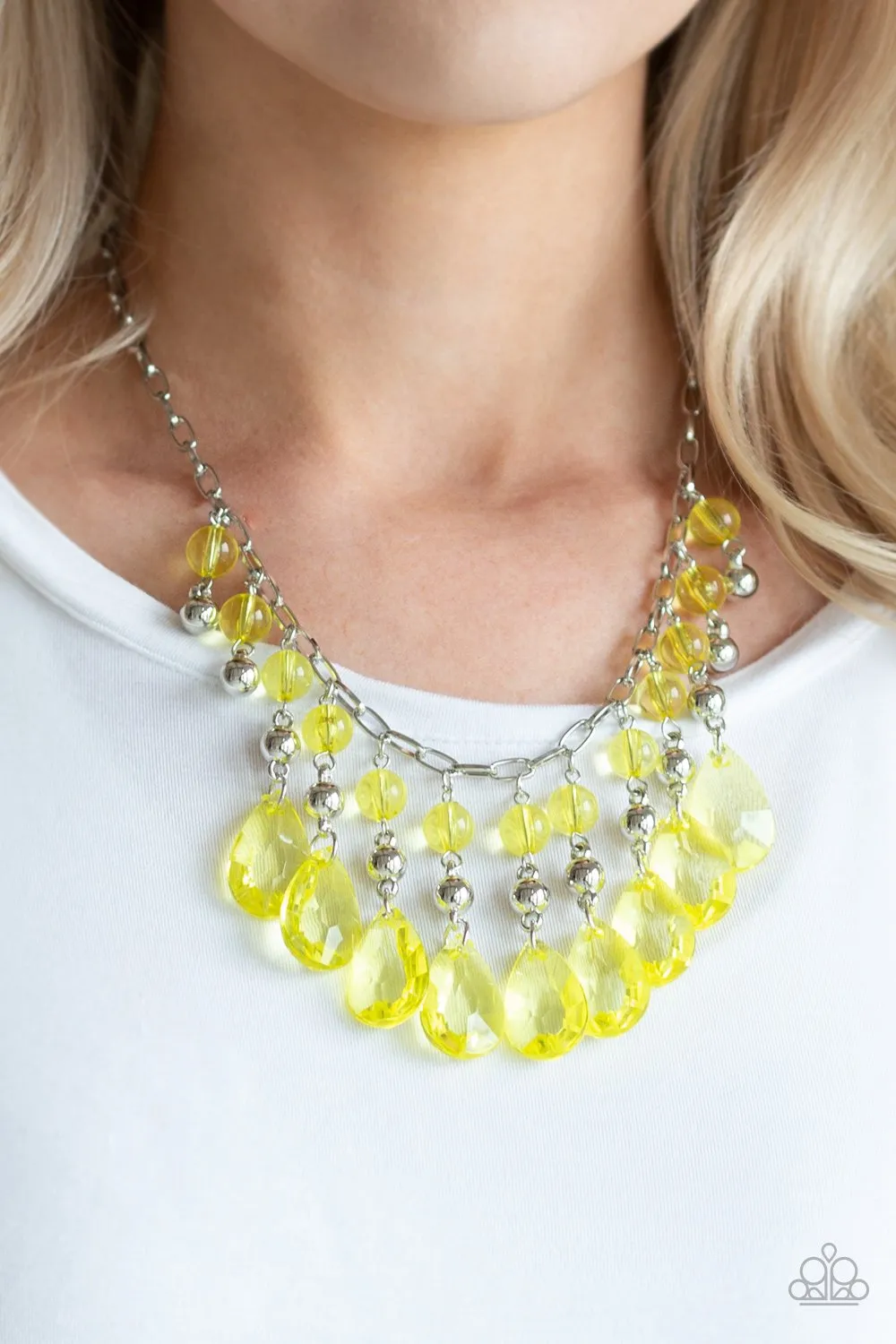 Beauty School Drop Out Yellow Necklace Paparazzi 