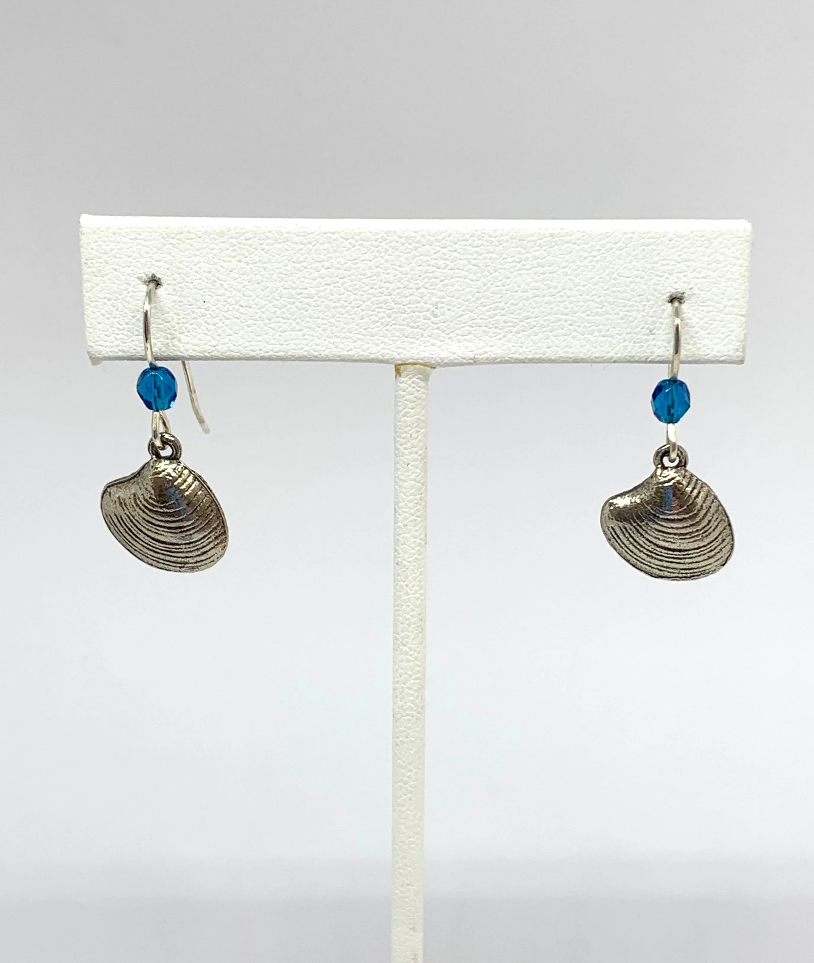 Clam Shell Earrings
