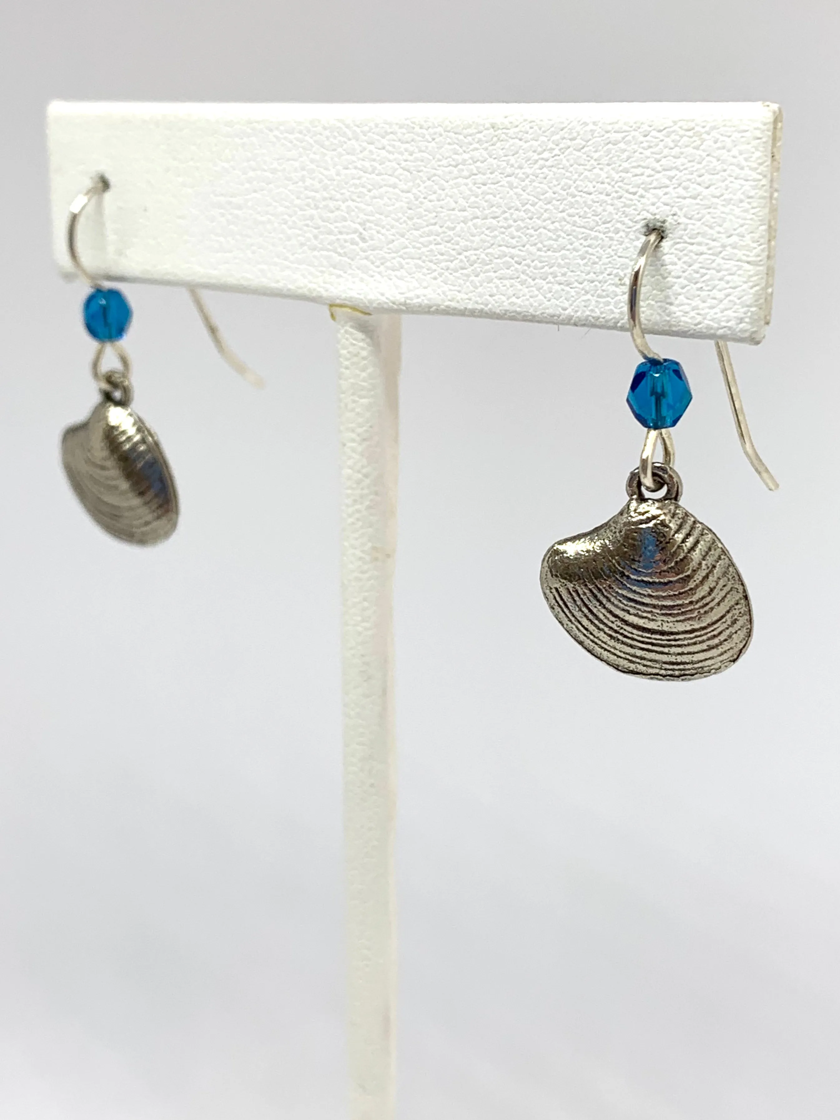 Clam Shell Earrings