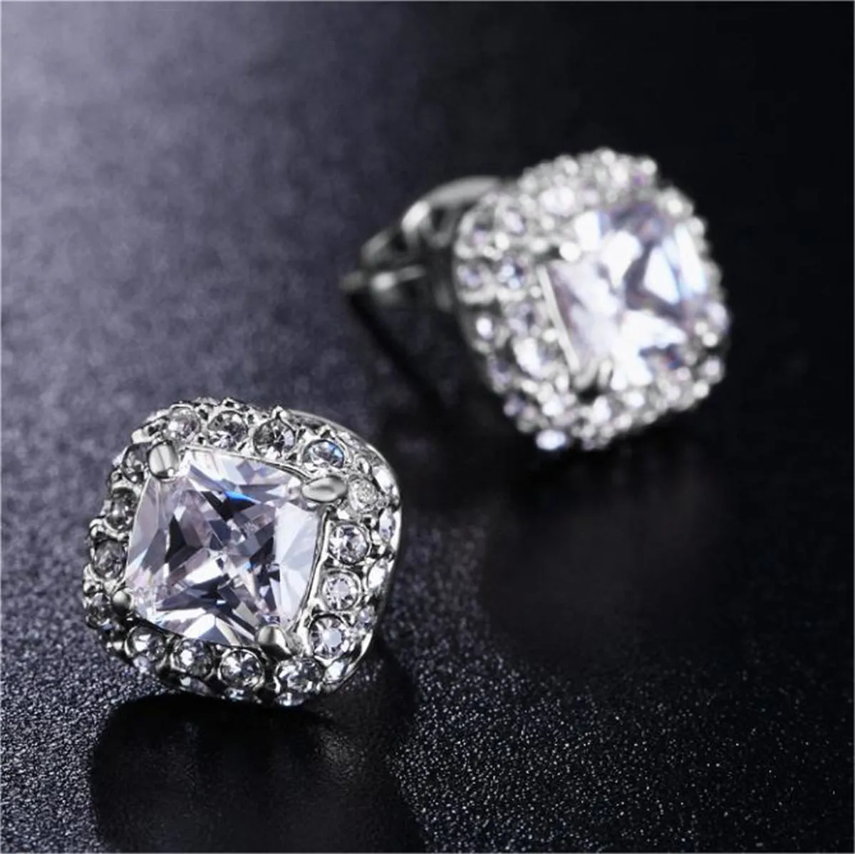 Clear Crystal & Cubic Zirconia Halo Silver-Plated Stud Earring