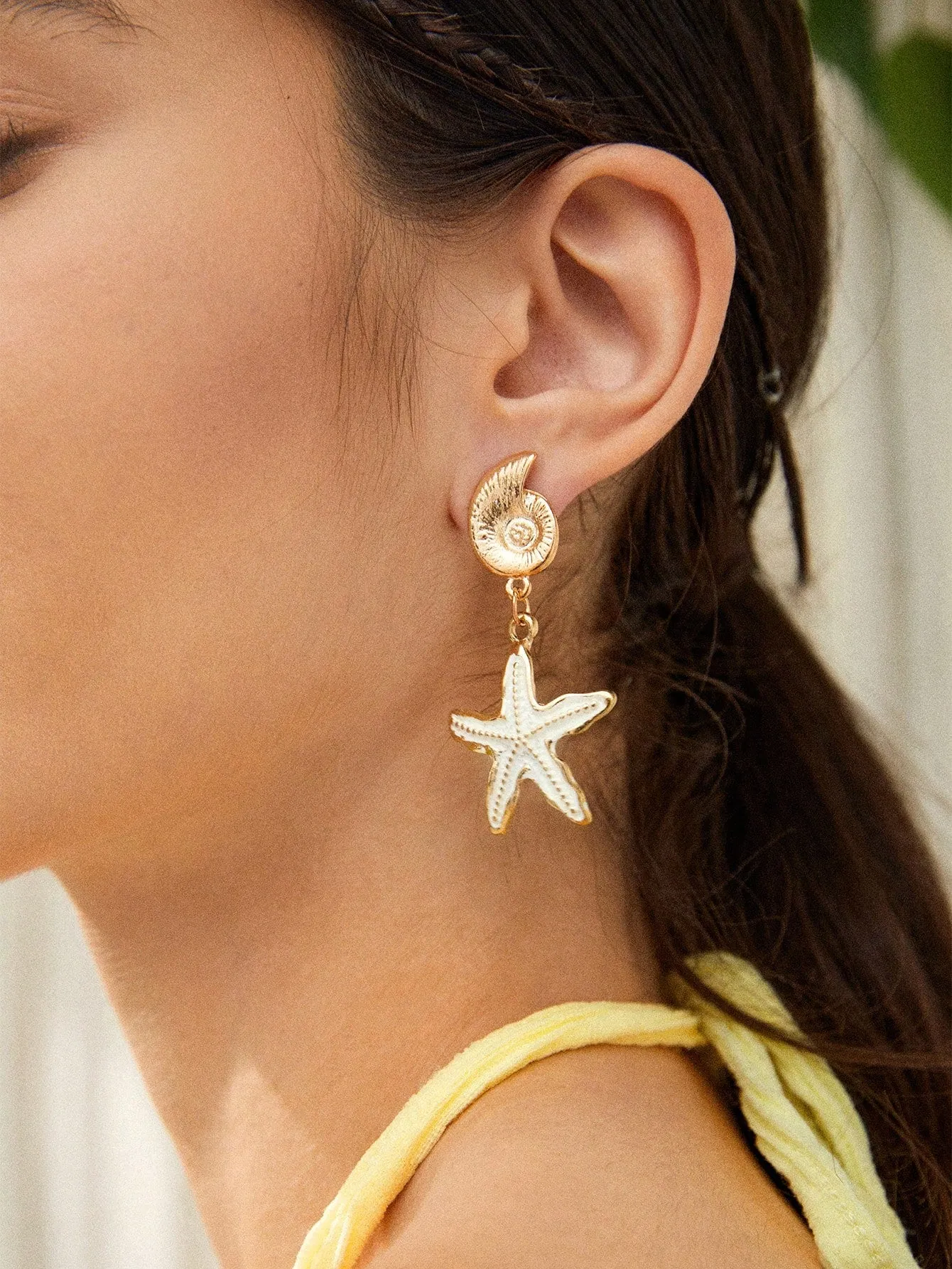 Conch Decor Starfish Drop Earrings