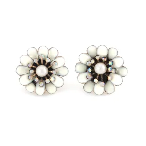 CREAM ENAMEL CRYSTAL FLOWER EARRINGS #245NT3401 (1B16/9A4)