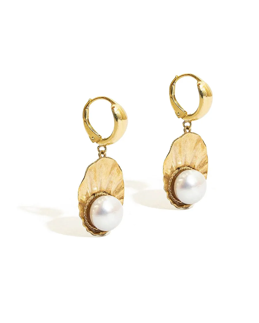 Crown Shell Earrings with Pearls