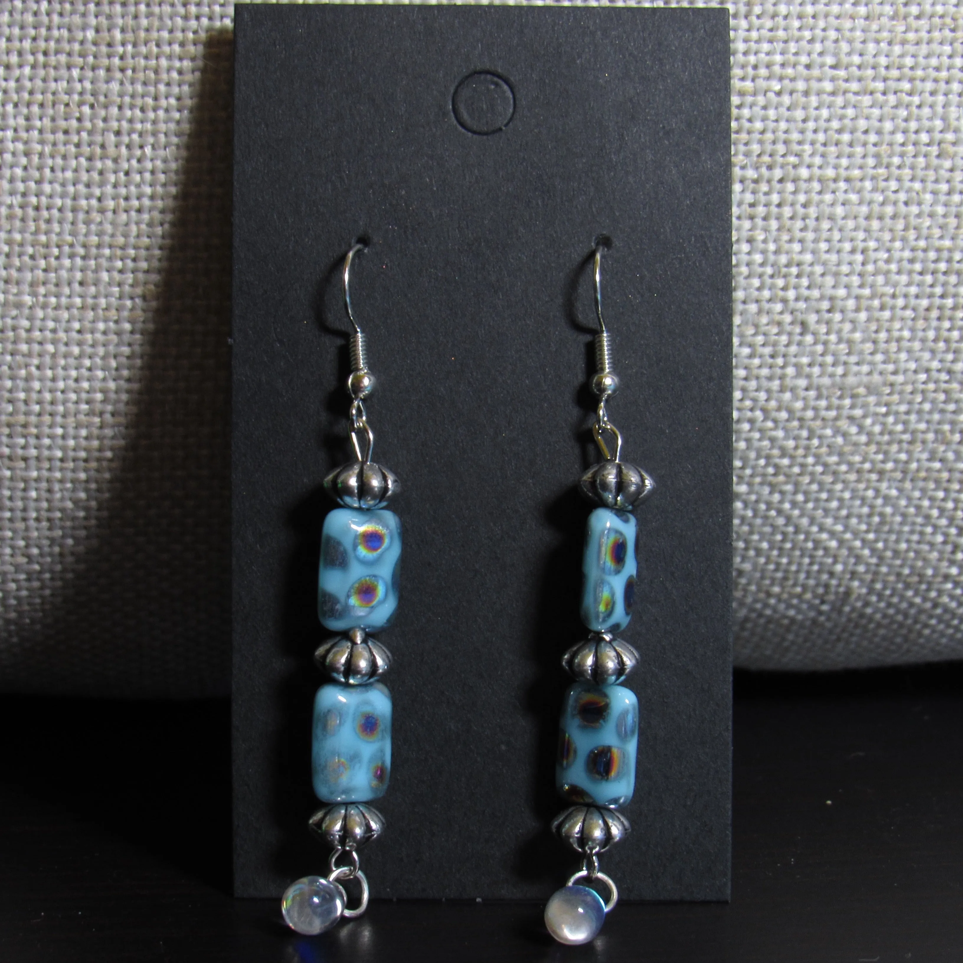 Dotted Teardrop Earrings💧