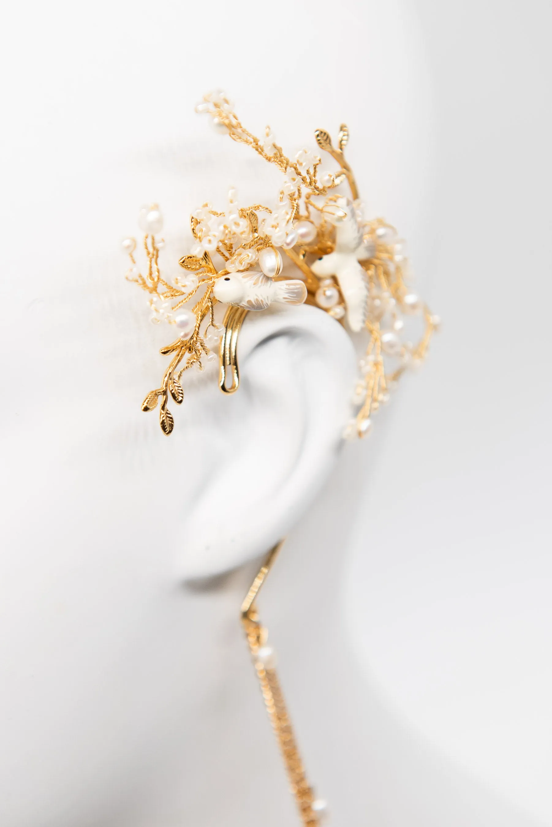 Dove and Pearl Branch Earcuff