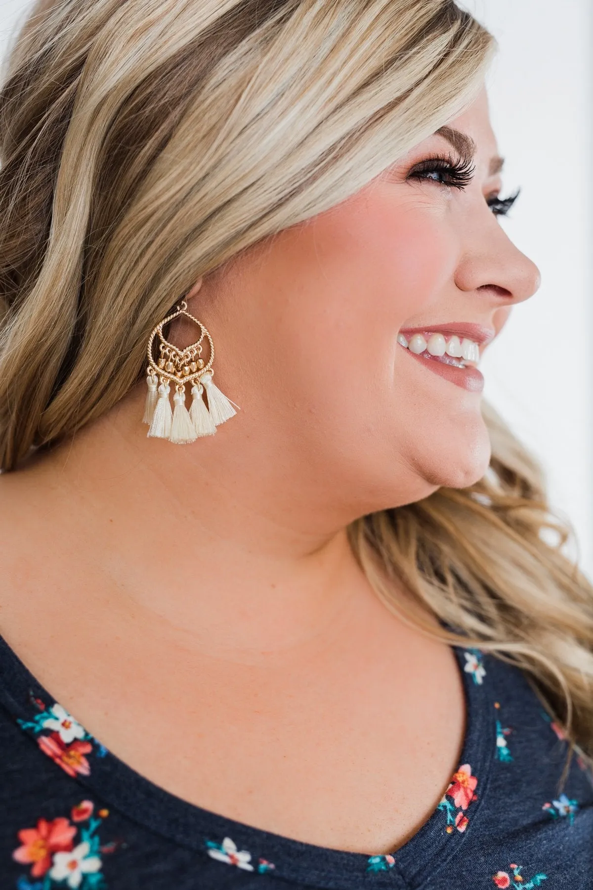 Go-To Tassel Earrings- Cream & Gold