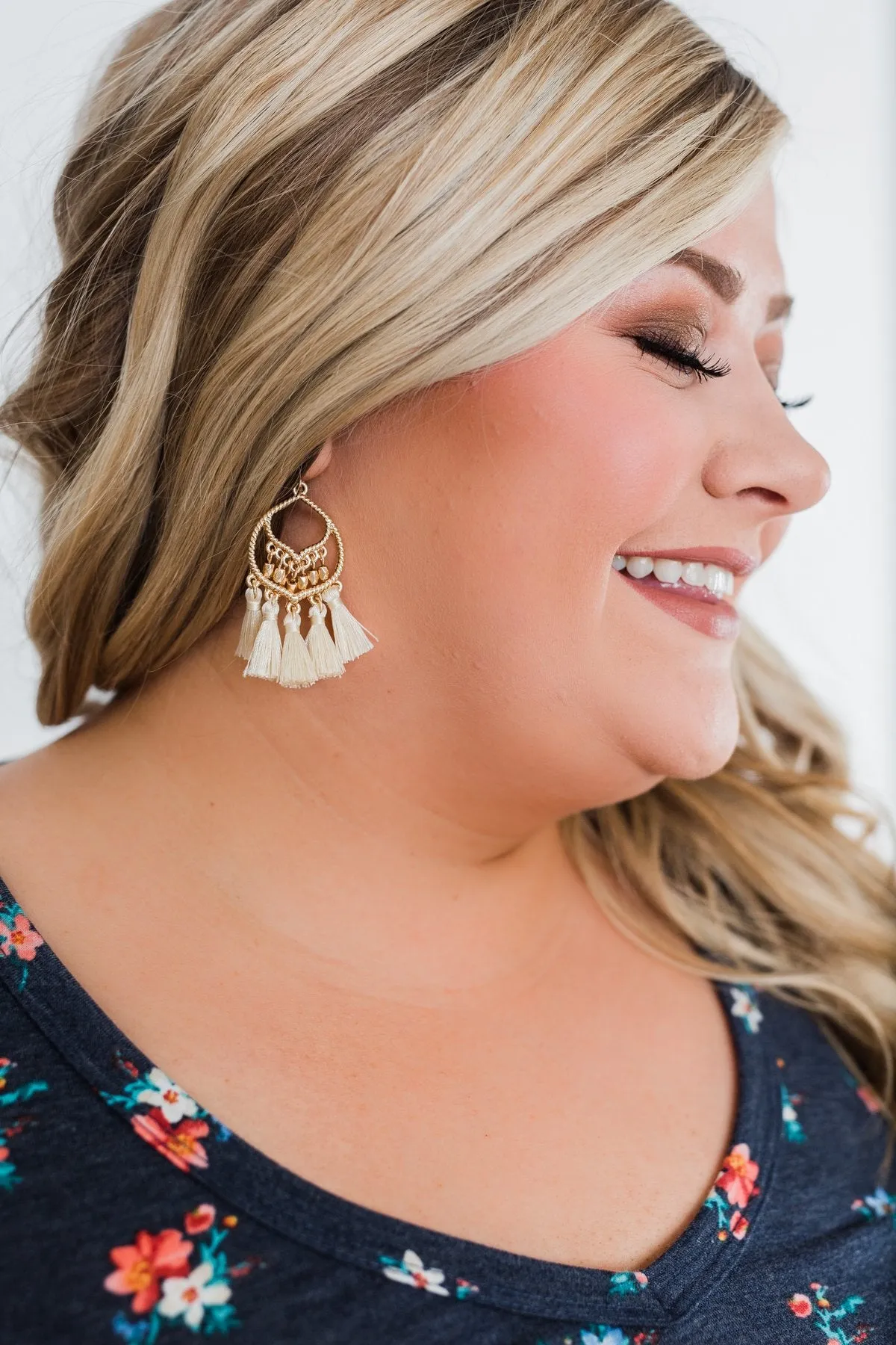 Go-To Tassel Earrings- Cream & Gold