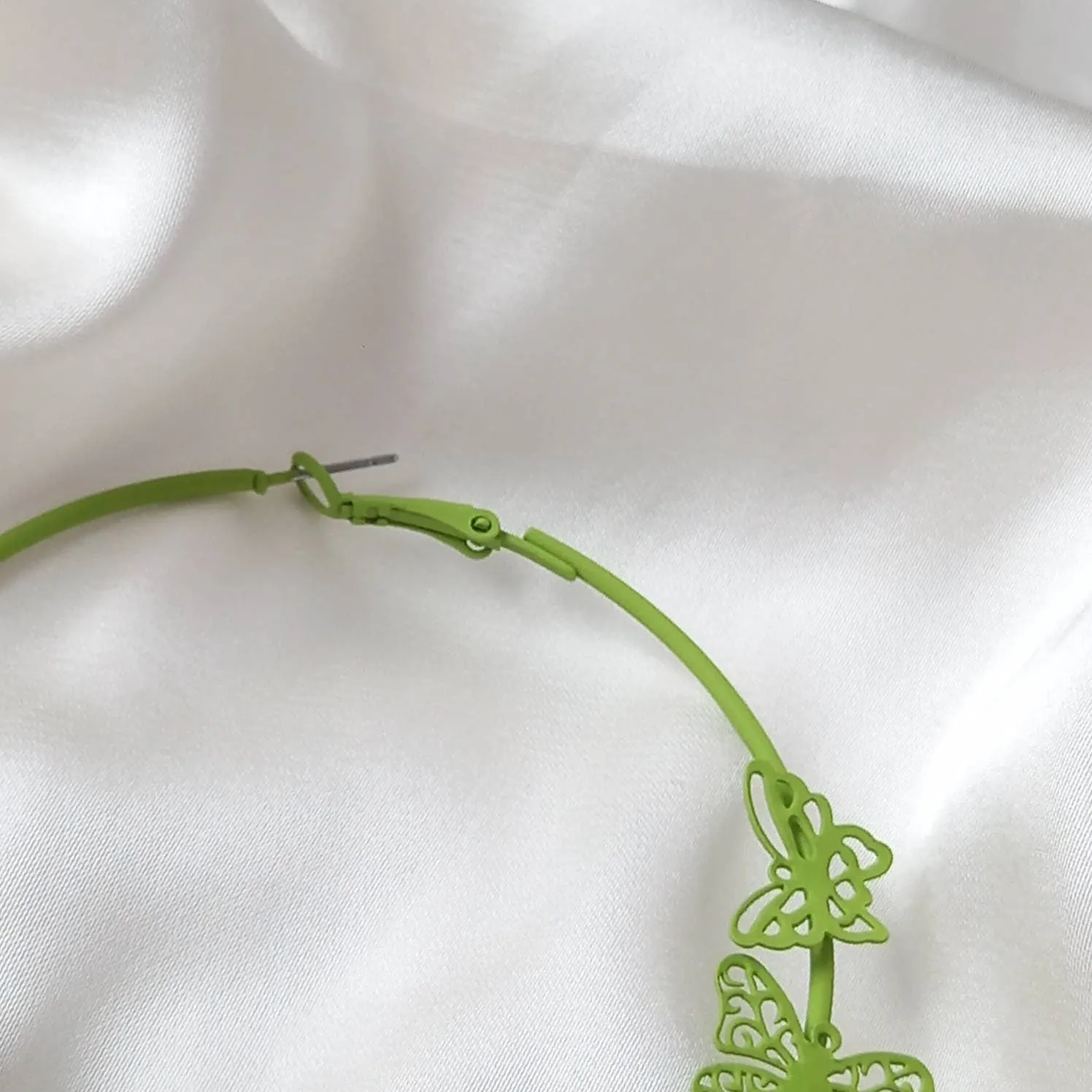 Green Butterfly Hoop Earrings - Lightweight Hoop Earrings, Butterfly Earrings, Hoop Earrings, Cute Earrings, Green Earrings, Green Jewellery