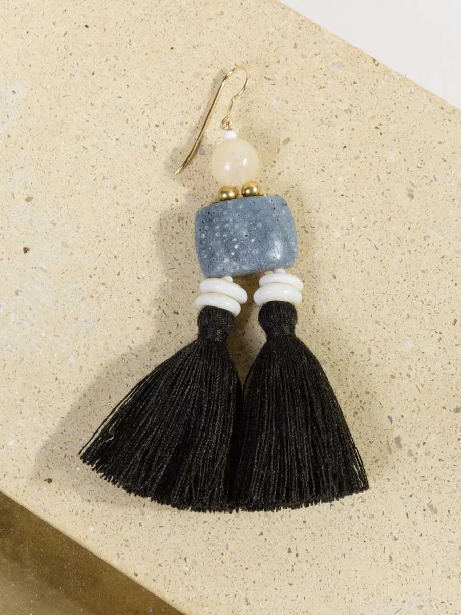 kala earring - black