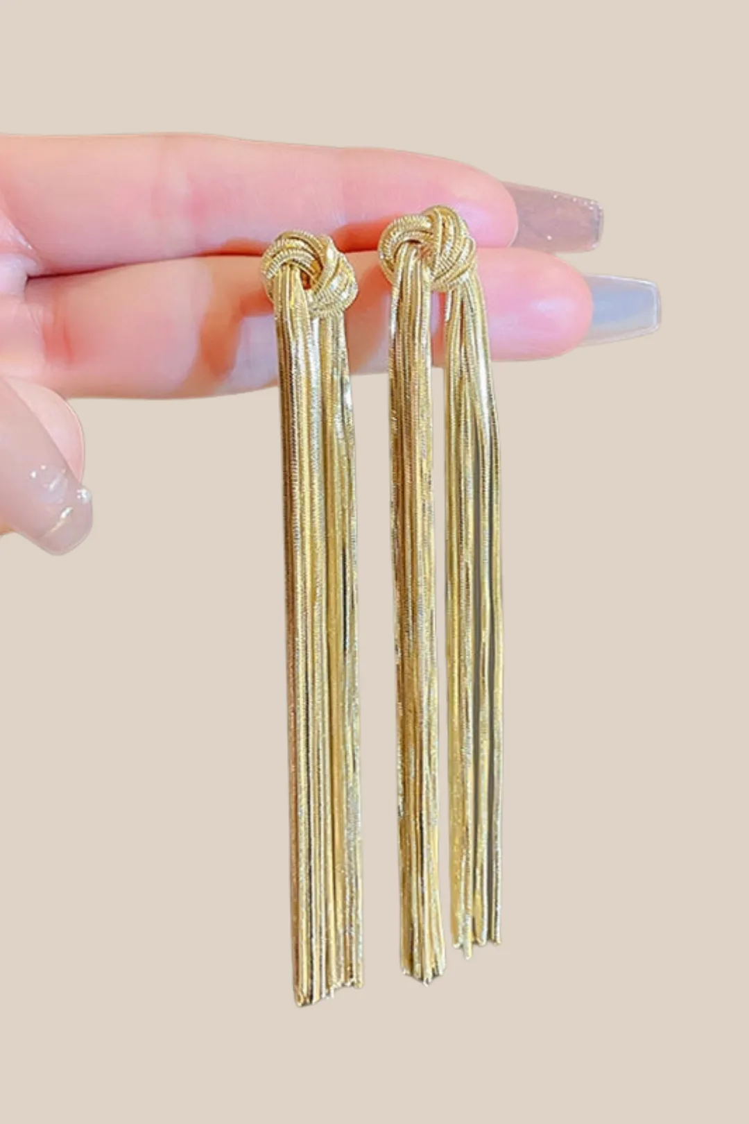 KNOT YOUR TYPE EARRING