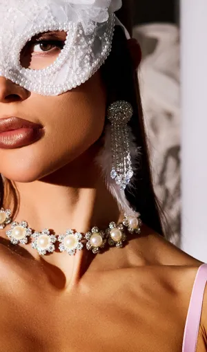 Lase White Fringe Feather Diamond Earrings