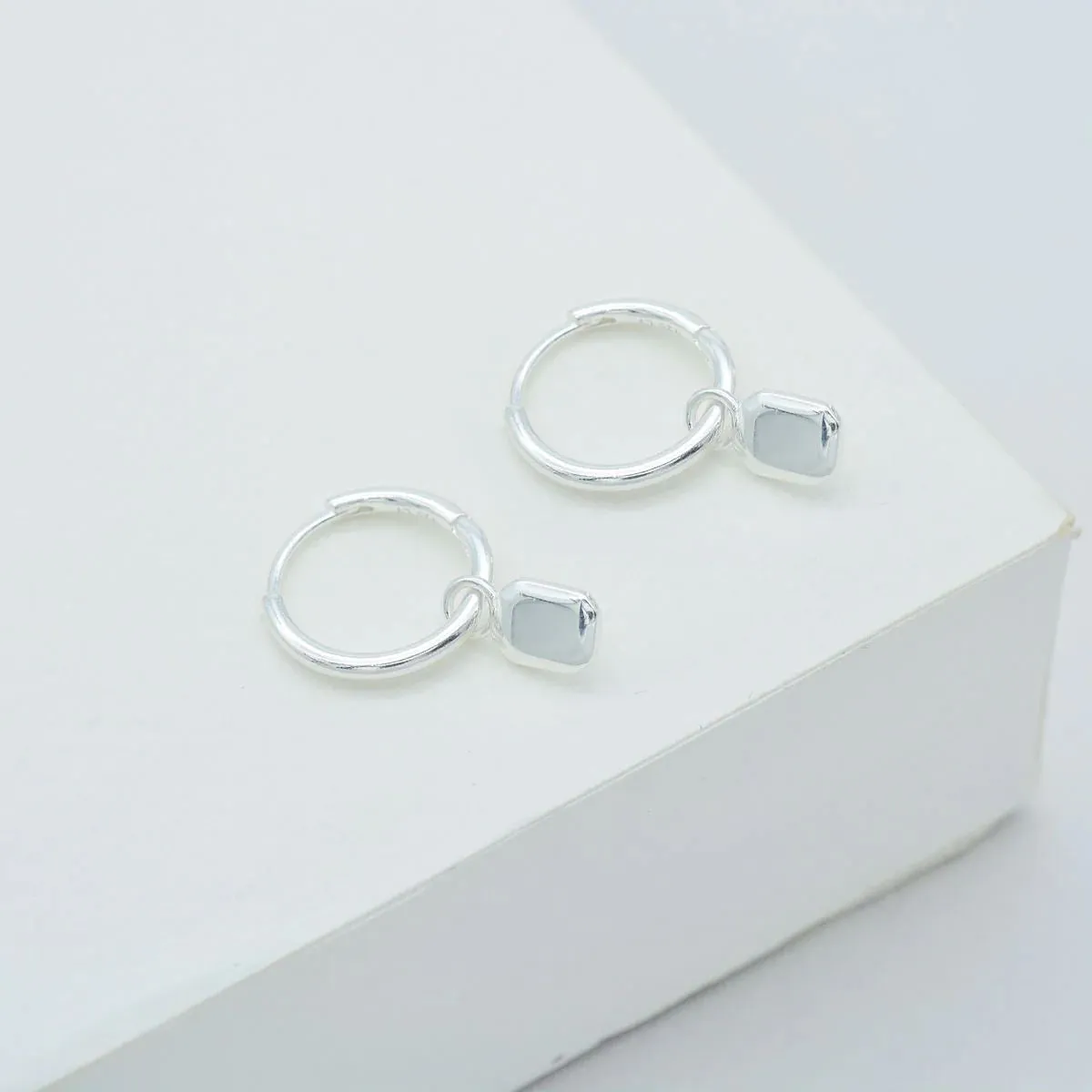 LINDA TAHIJA Tate Huggie Earrings - Sterling Silver