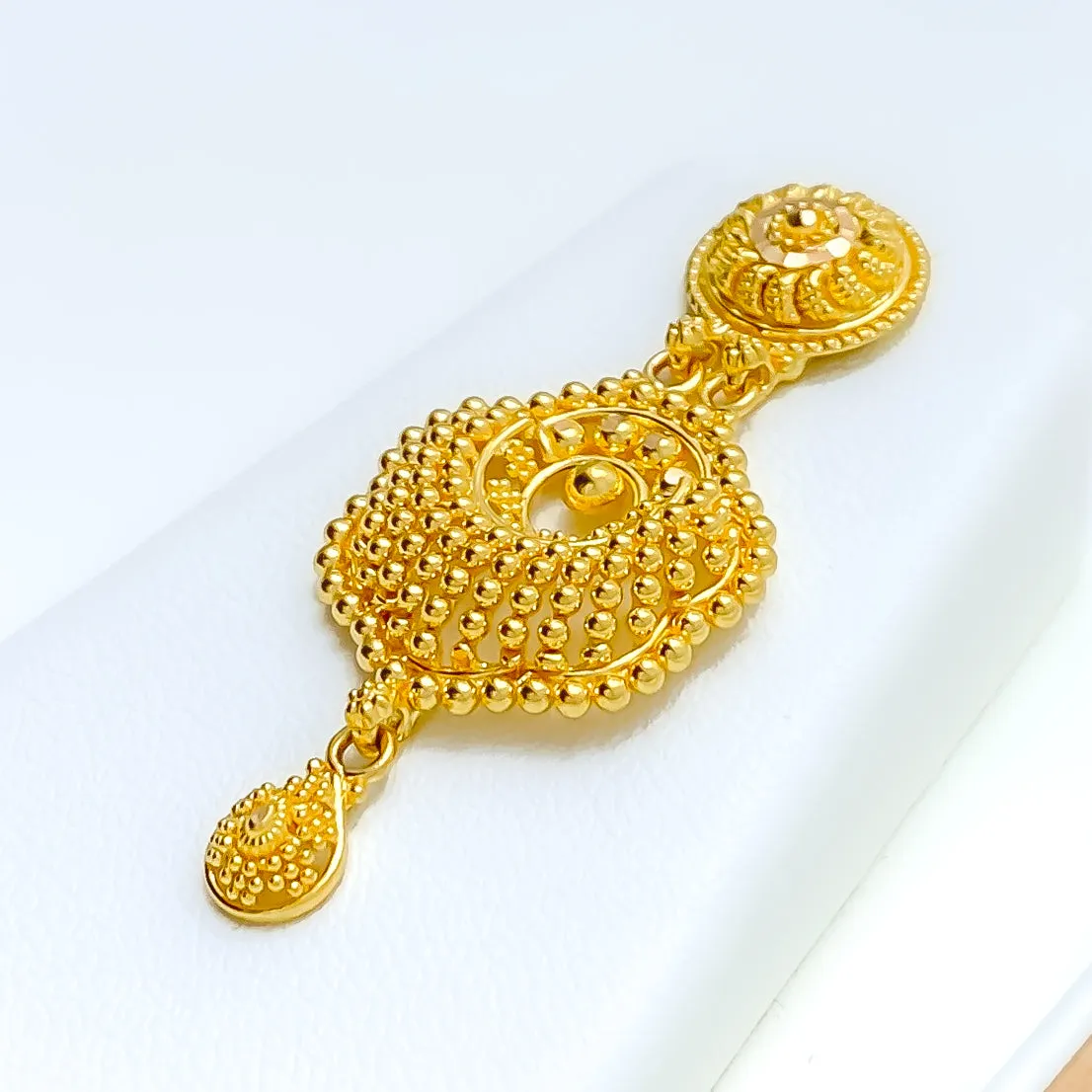 Mesmerizing Peacock Feather Accented 22k Gold Necklace Set