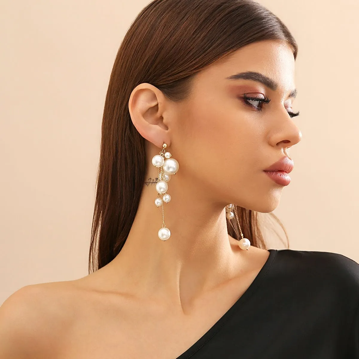 Newly Dangling Tassel Pearl Earrings