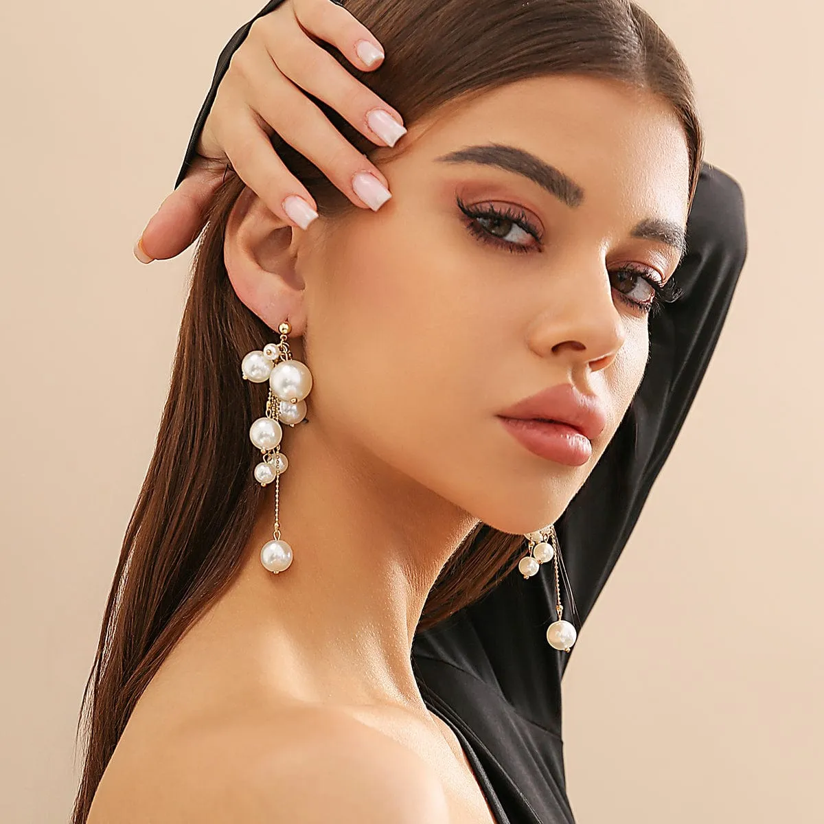 Newly Dangling Tassel Pearl Earrings
