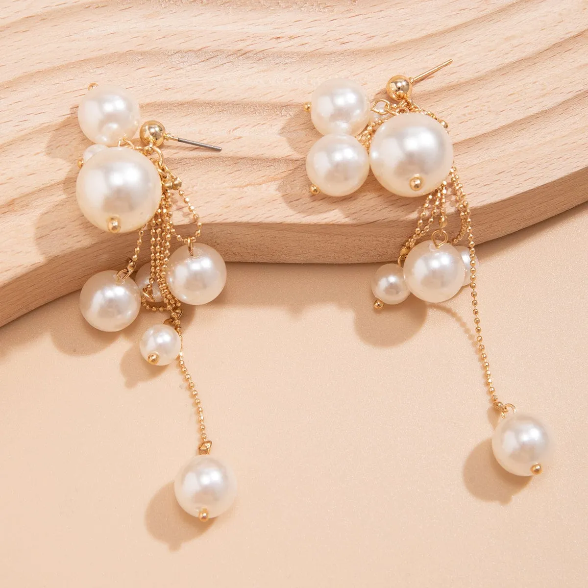Newly Dangling Tassel Pearl Earrings