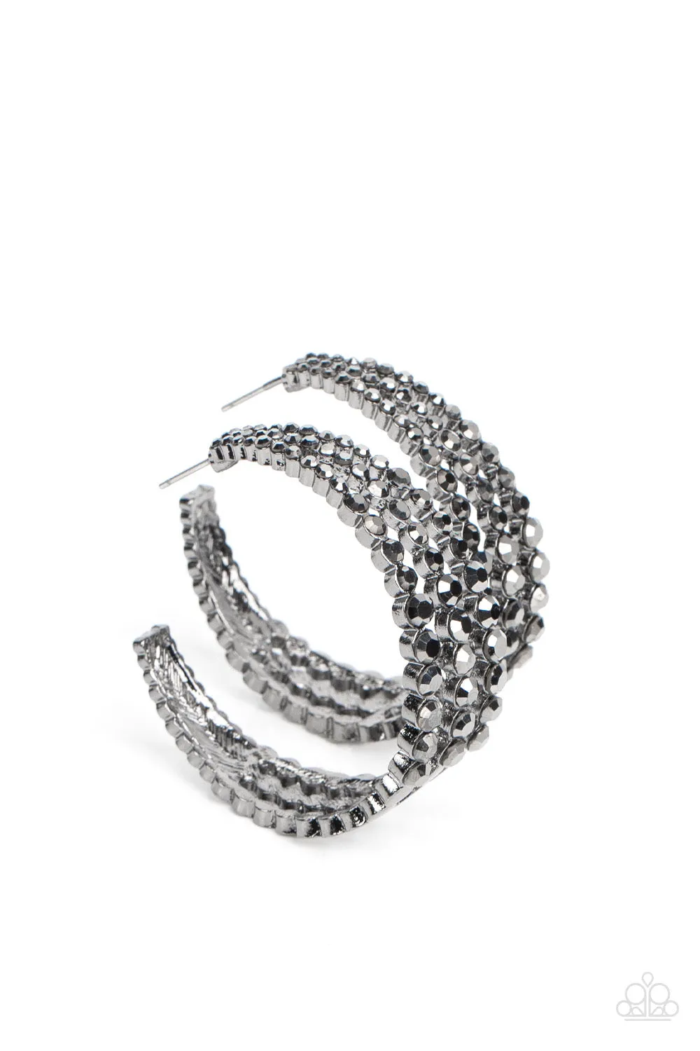 Paparazzi Cosmopolitan Cool - Black Earrings