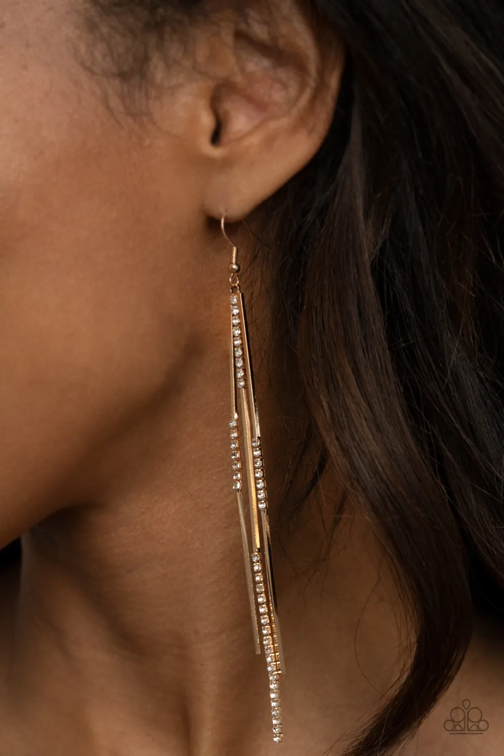 Paparazzi Dainty Dynamism - Gold Earrings