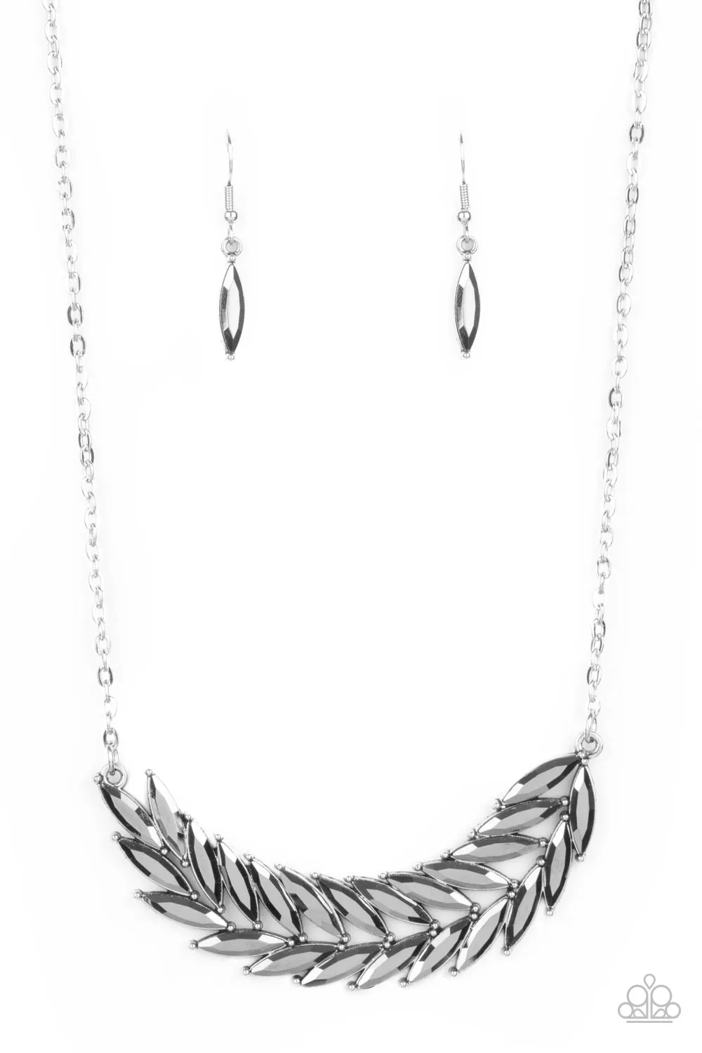 Paparazzi Flight of FANCINESS - Silver/Gold Necklace