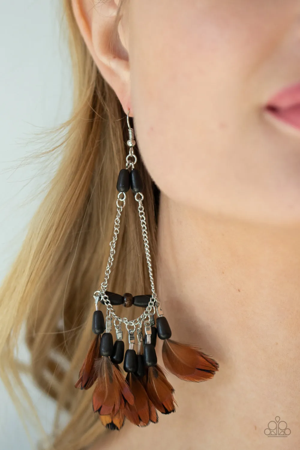 Paparazzi Haute Hawk - Black Feather Earrings