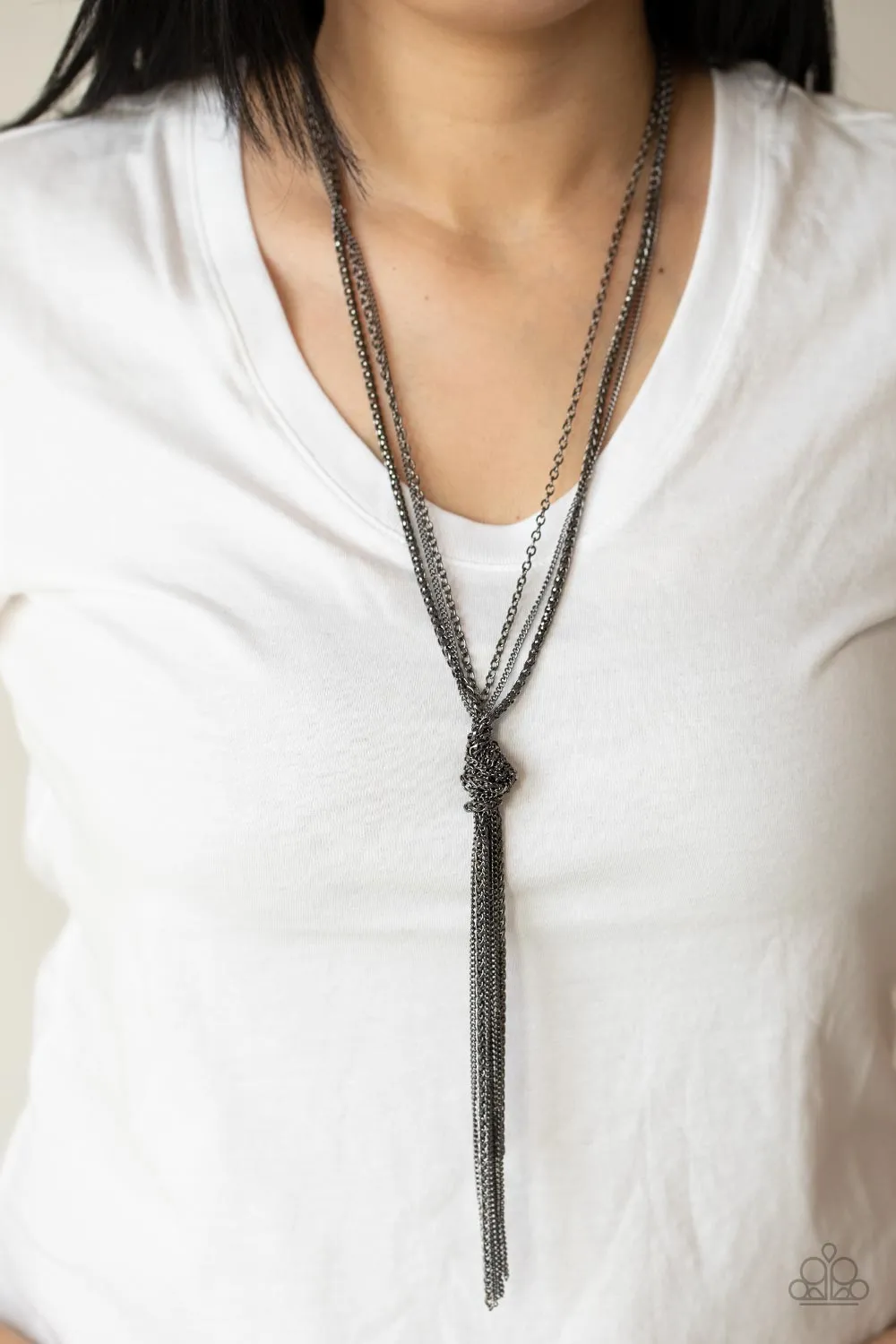 Paparazzi KNOT All There - Black Necklace