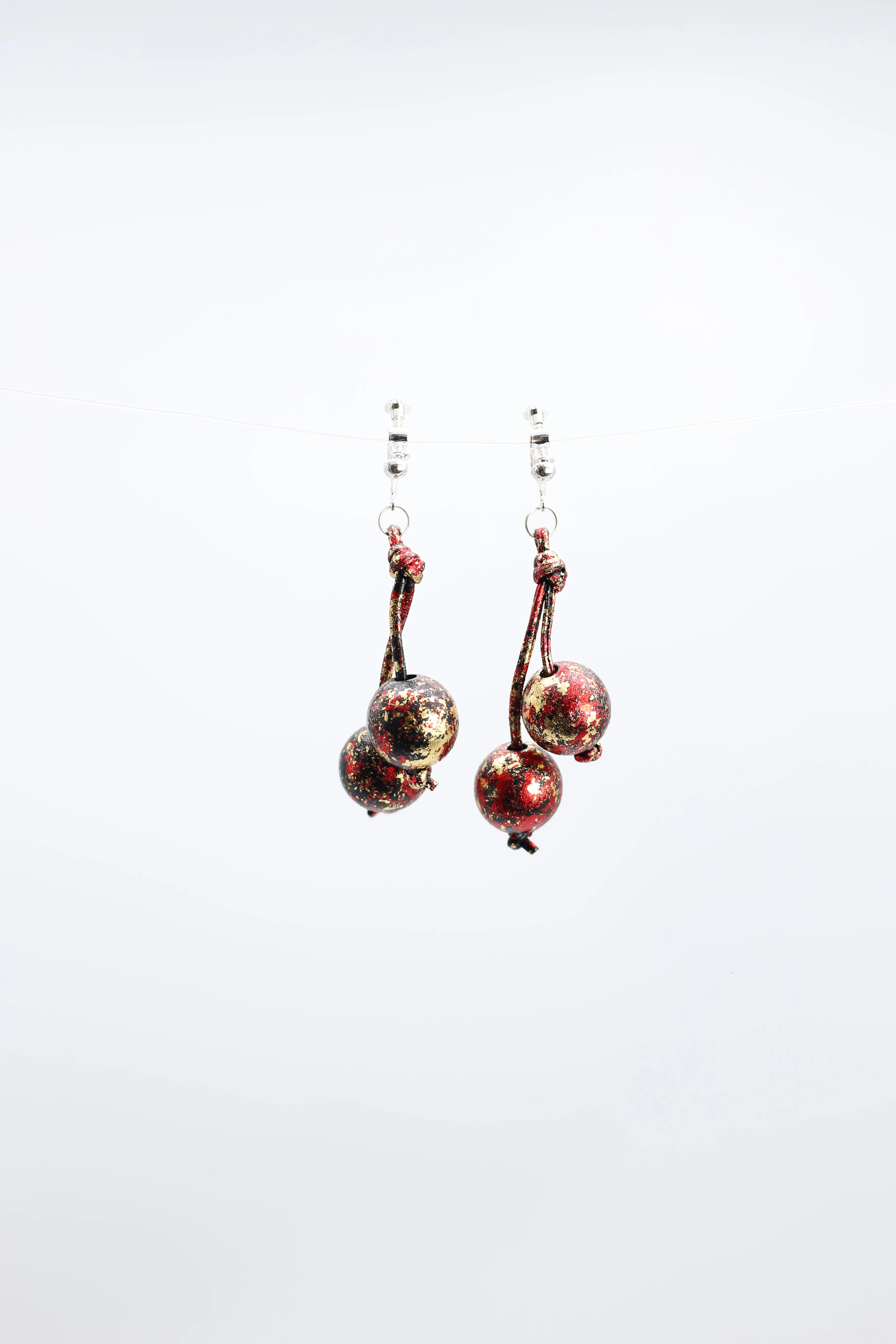 Round Wooden Beads Earrings - Hand gilded