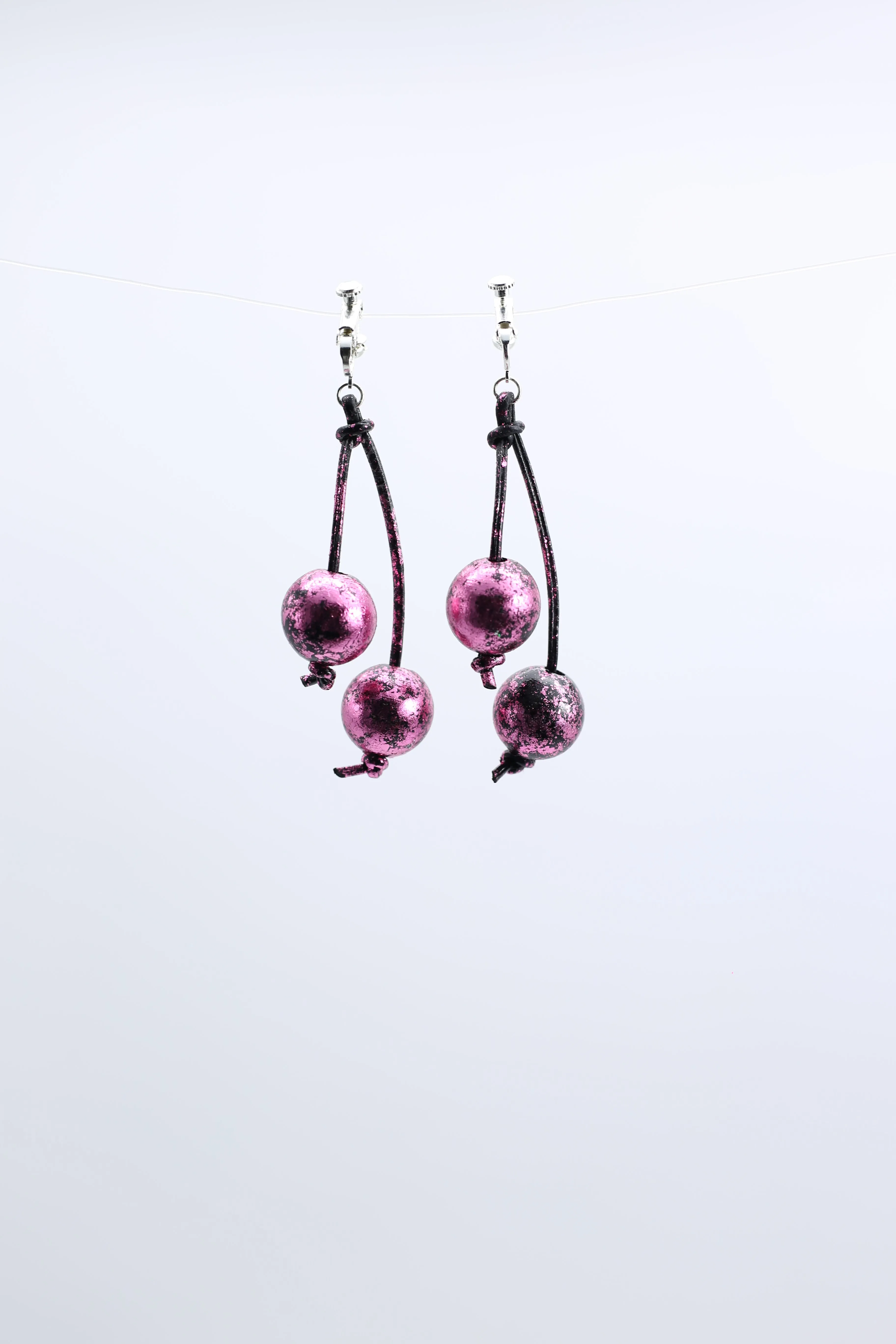 Round Wooden Beads Earrings - Hand gilded