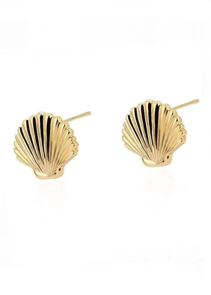 Scallop Shell Studs