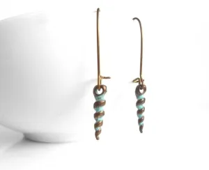 Seashell Earrings, copper shell, bronze shell, aged copper earring, patina earring, antique bronze earring, spiral shell earring, tiny shell