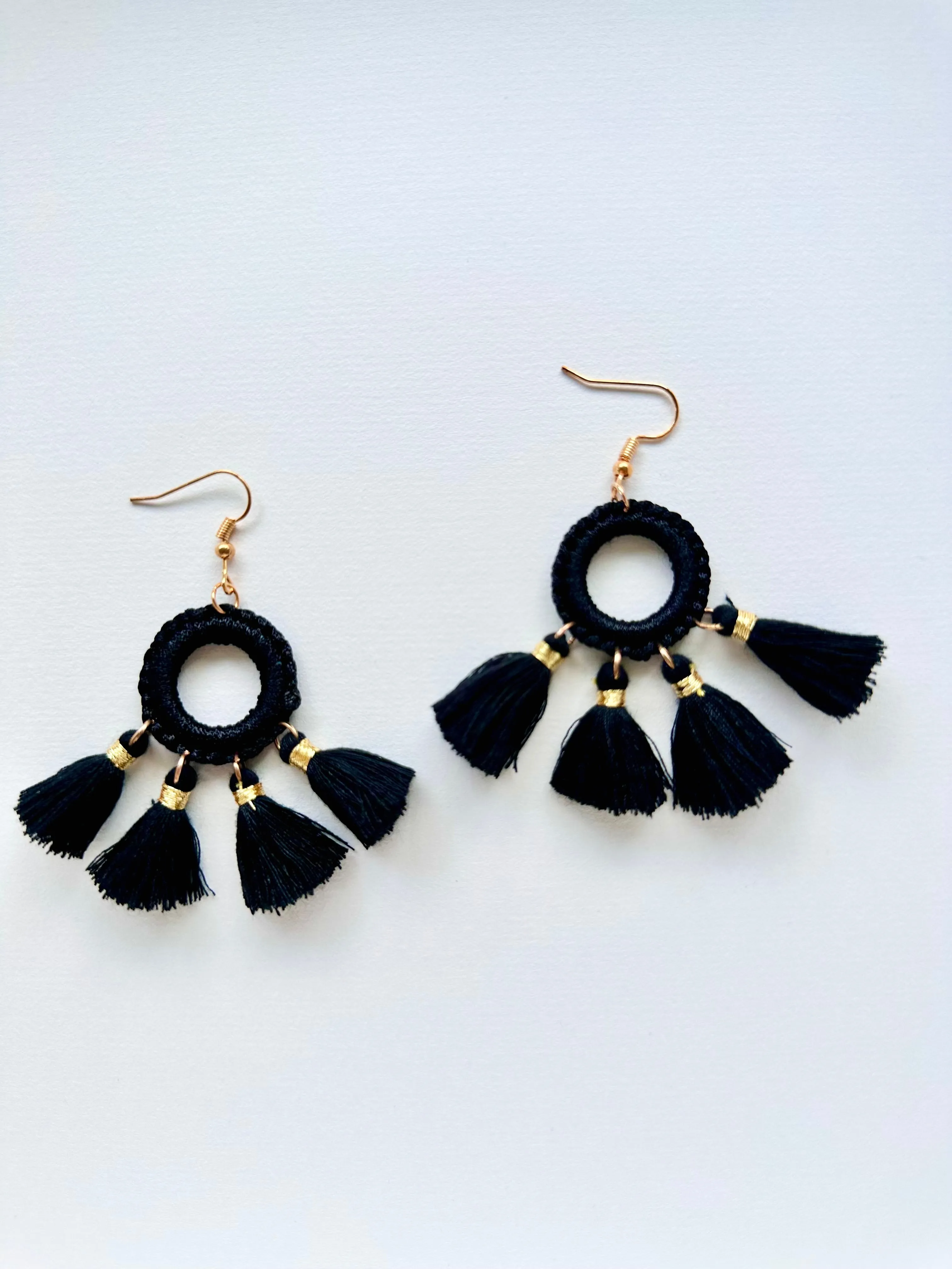 Shanaya Black Earrings