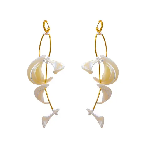 Shell Earrings