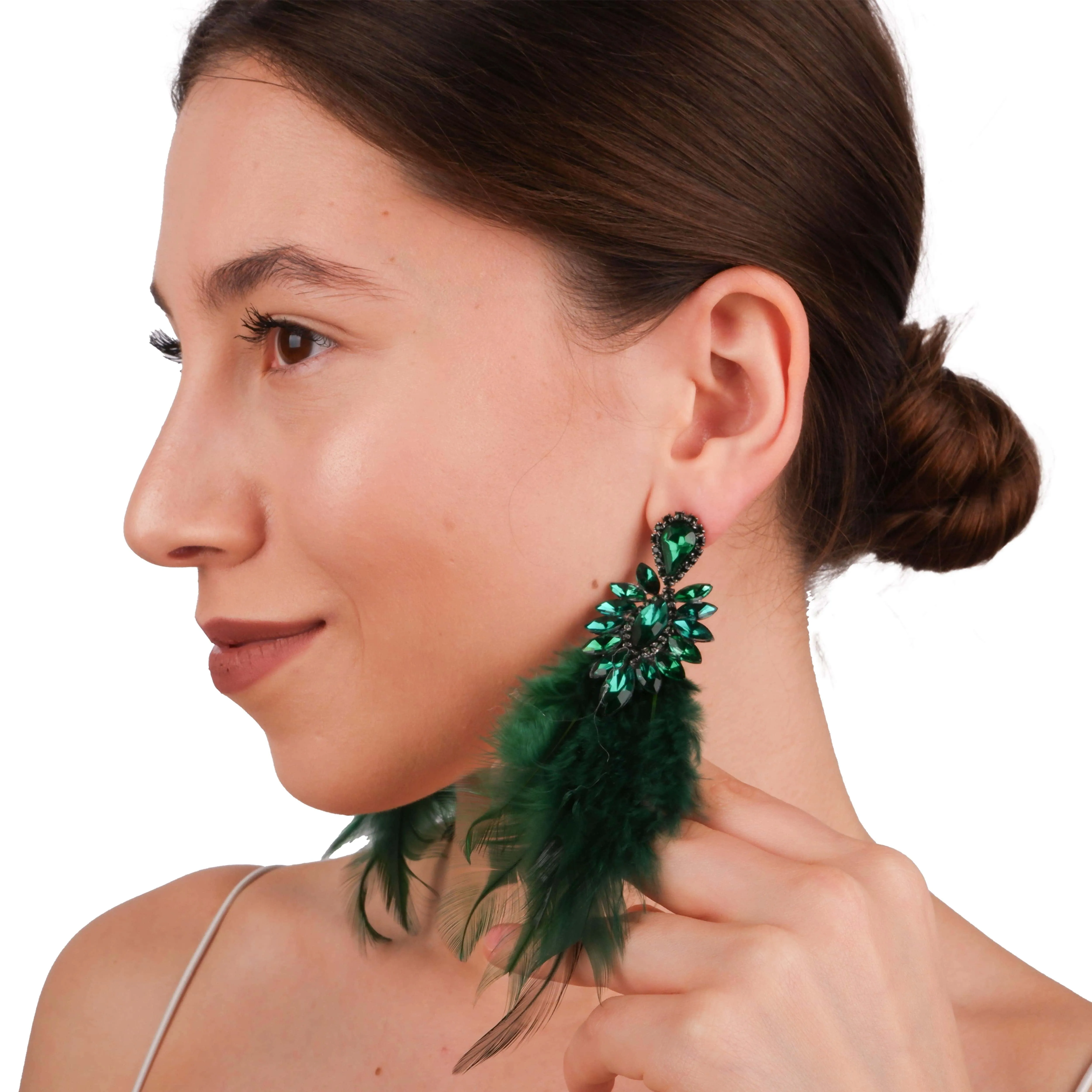 Special Design Feather Bridal Earrings: Eye-Catching Accessories for Proms and Parties