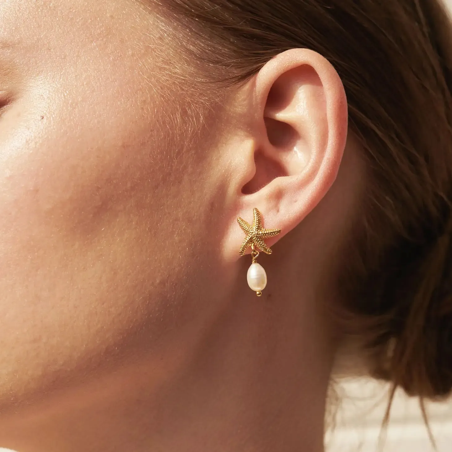 Starfish Pearl 18K Gold Pleated Earrings