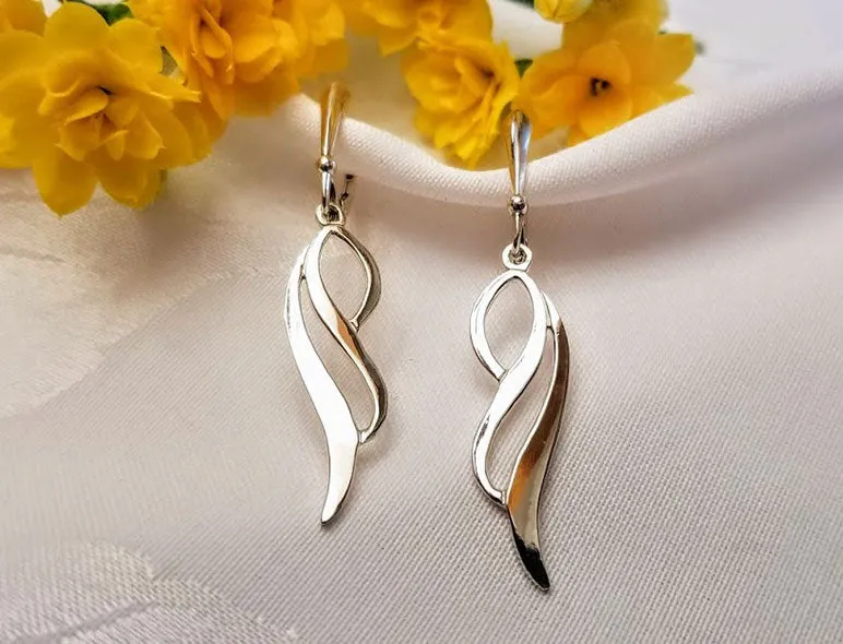 Sterling Silver Petite Feather Earrings