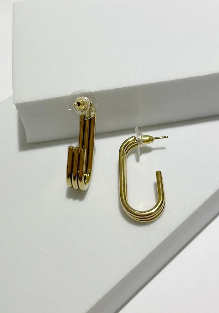 Style in Simplicity Gold Oval Hoop Earrings