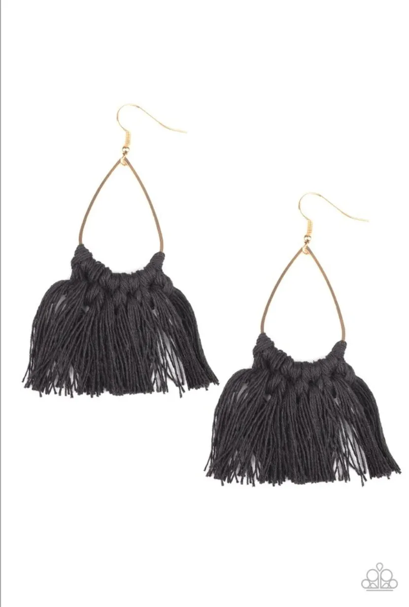 Tassel Treat - Black
