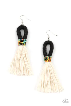 The Dustup Black Earrings Paparazzi