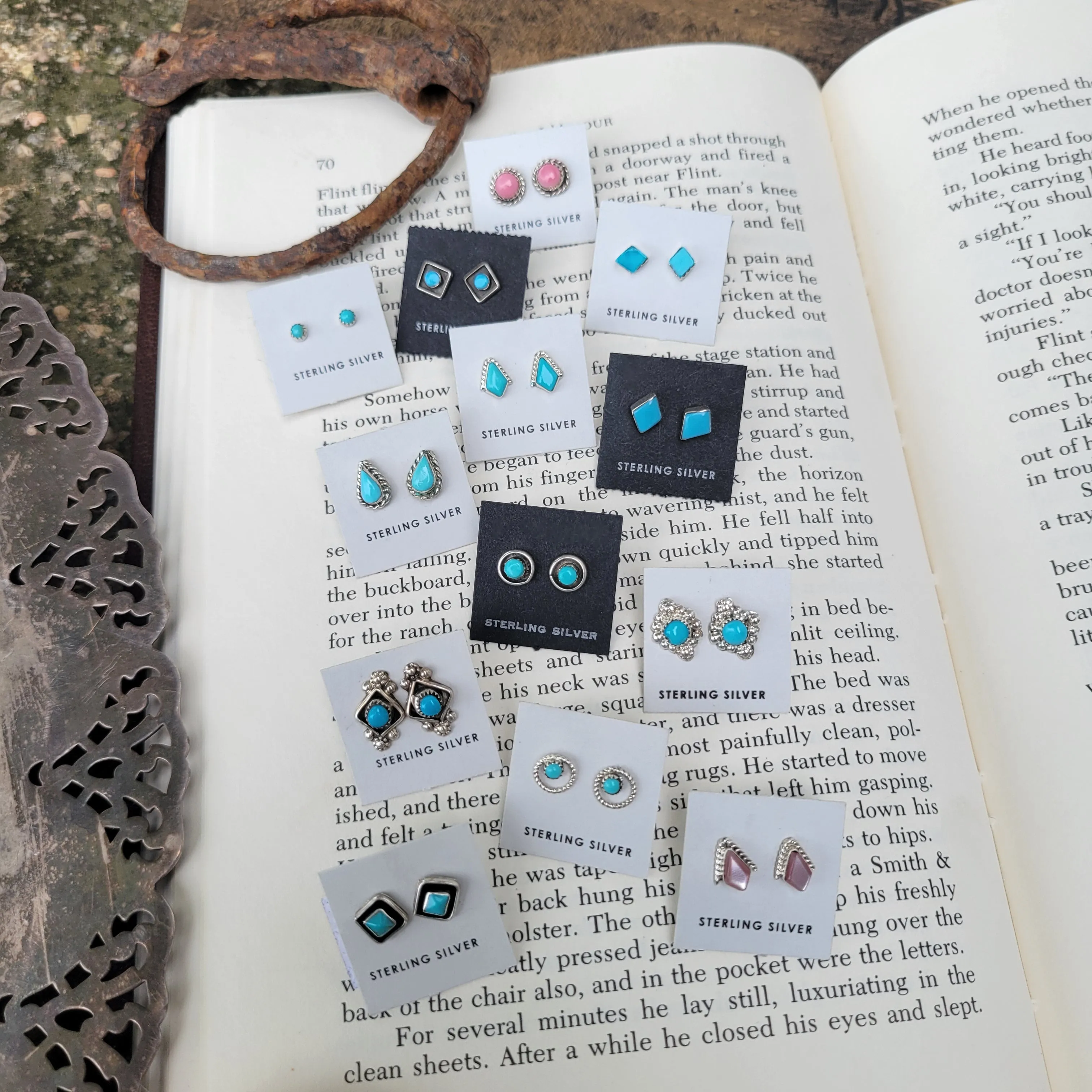 The Unika Studs