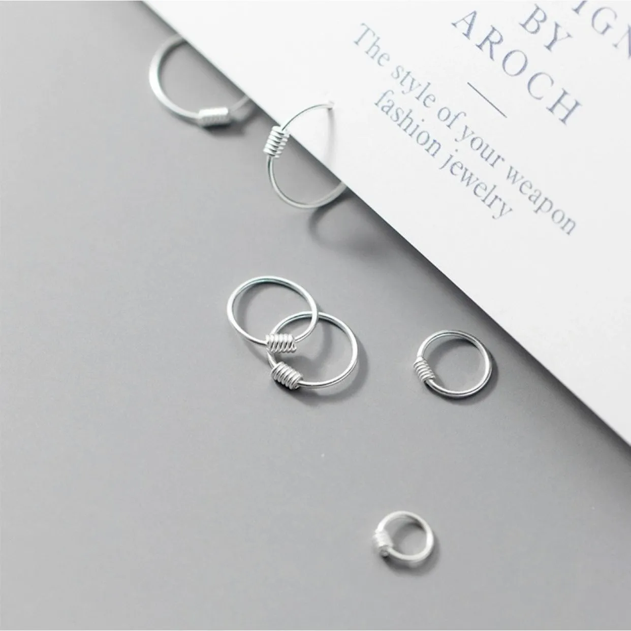 Thin Hoop Earrings - SH007