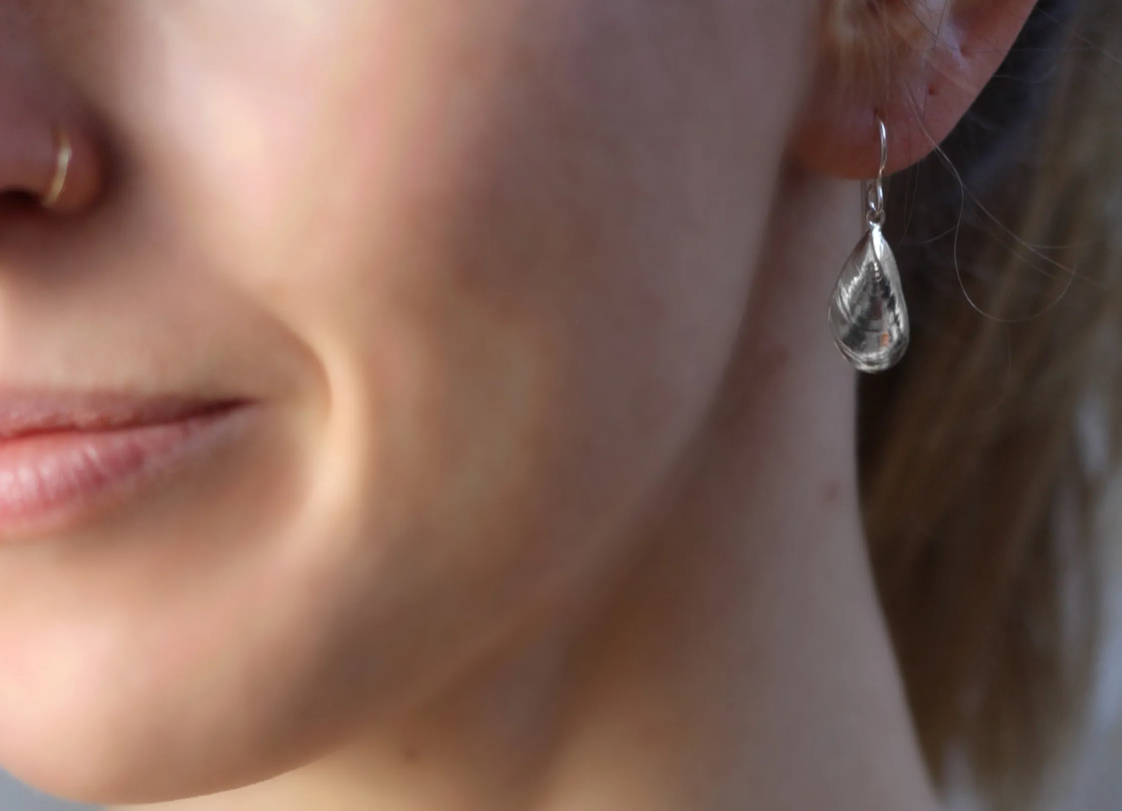 Tiny Mussel Earrings
