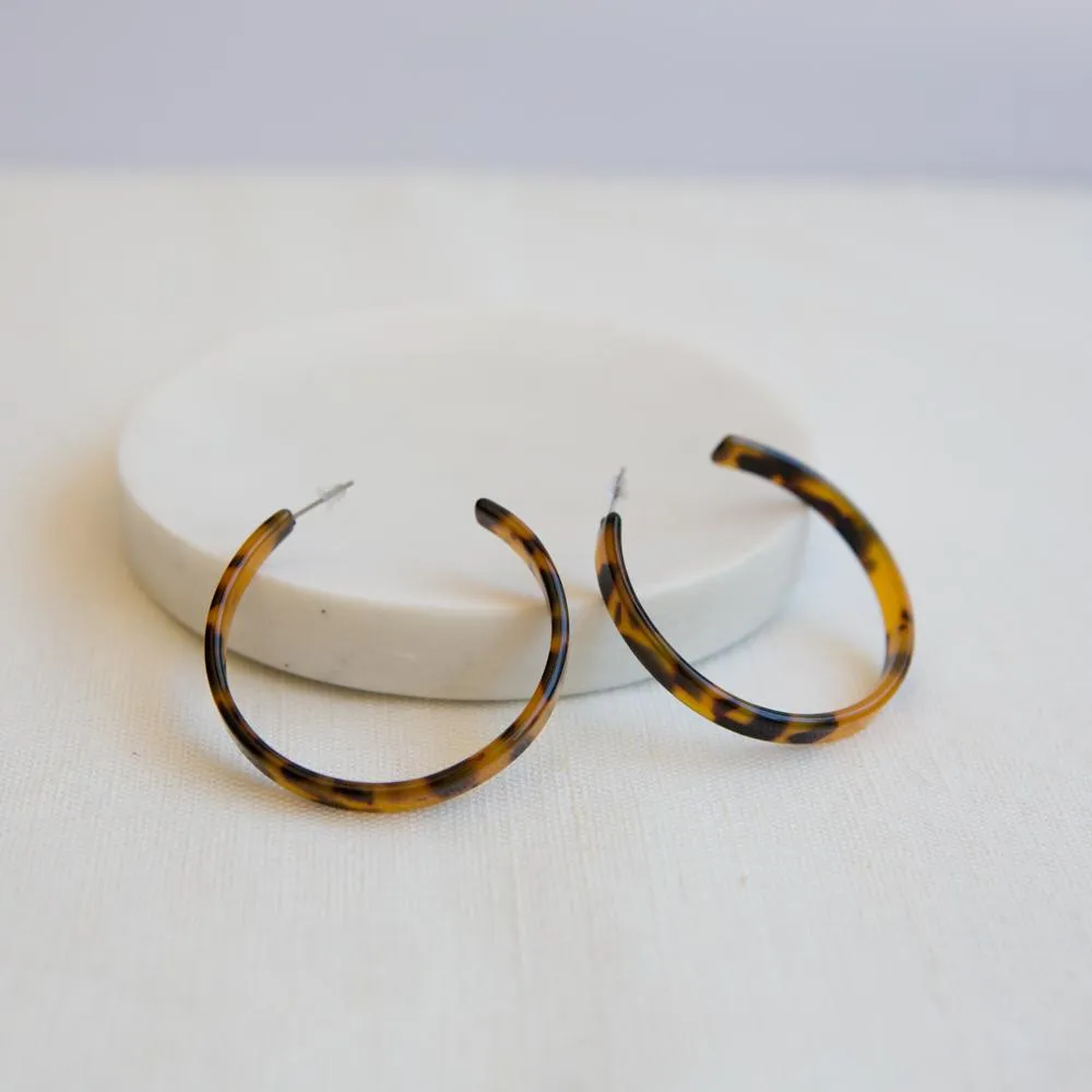 Tortoise Shell Hoop Earrings (Medium)
