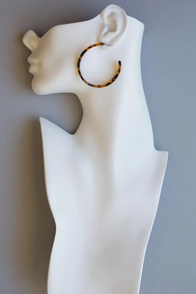Tortoise Shell Hoop Earrings (Medium)