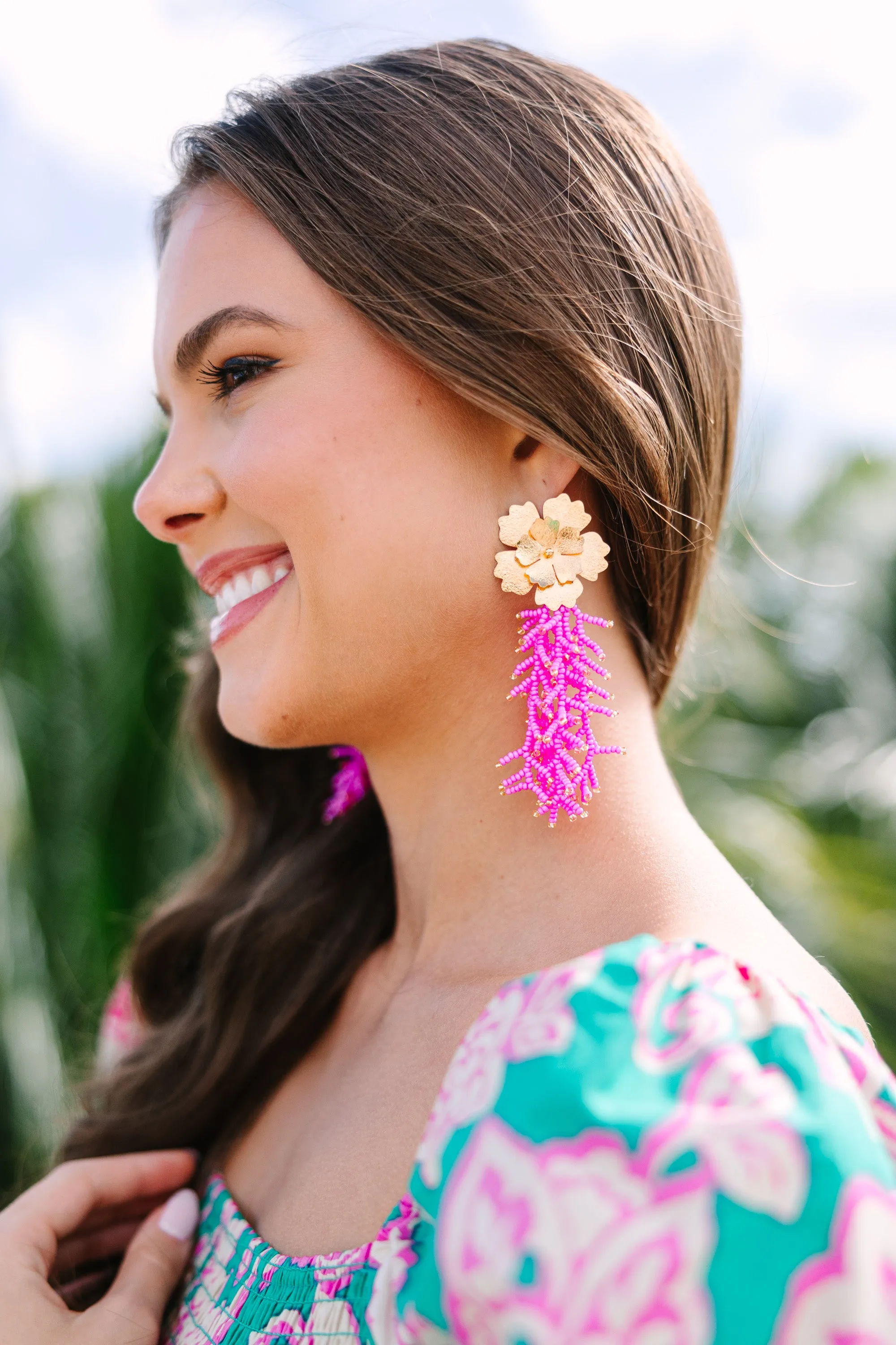 Treasure Jewels: Daisy Coral Pink Beaded Earrings