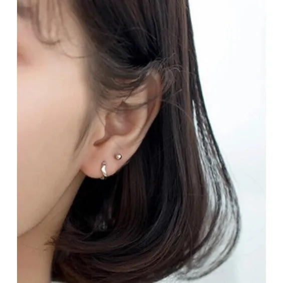 V Shape Baby Hoop Earring-SH027